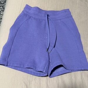 Lululemon Scuba Sweatpants Shorts. Size 4